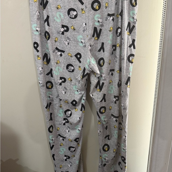Peanuts Gray Pajama Pants with Black and Green Accents - Picture 2 of 4